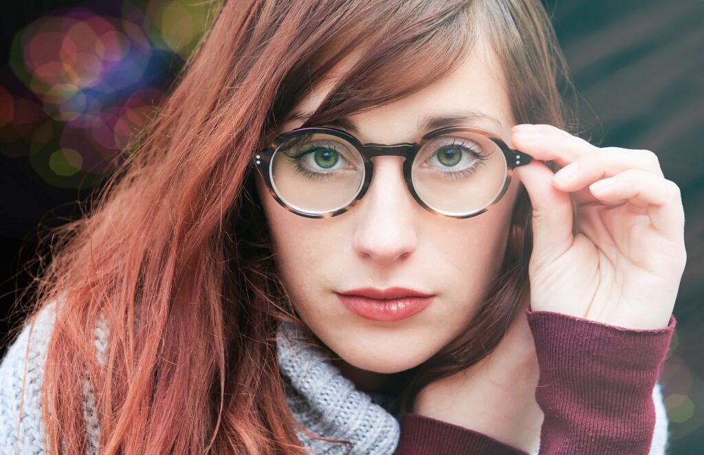 Get an Expert Advice for Your Eye Glasses Lenses in Mississauga