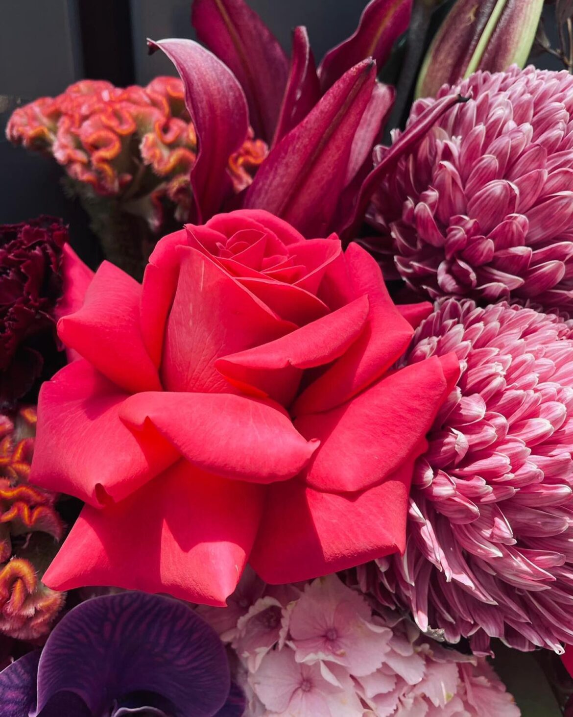 How Fresh Flowers Play a Major Role to Strengthen Your Relationship