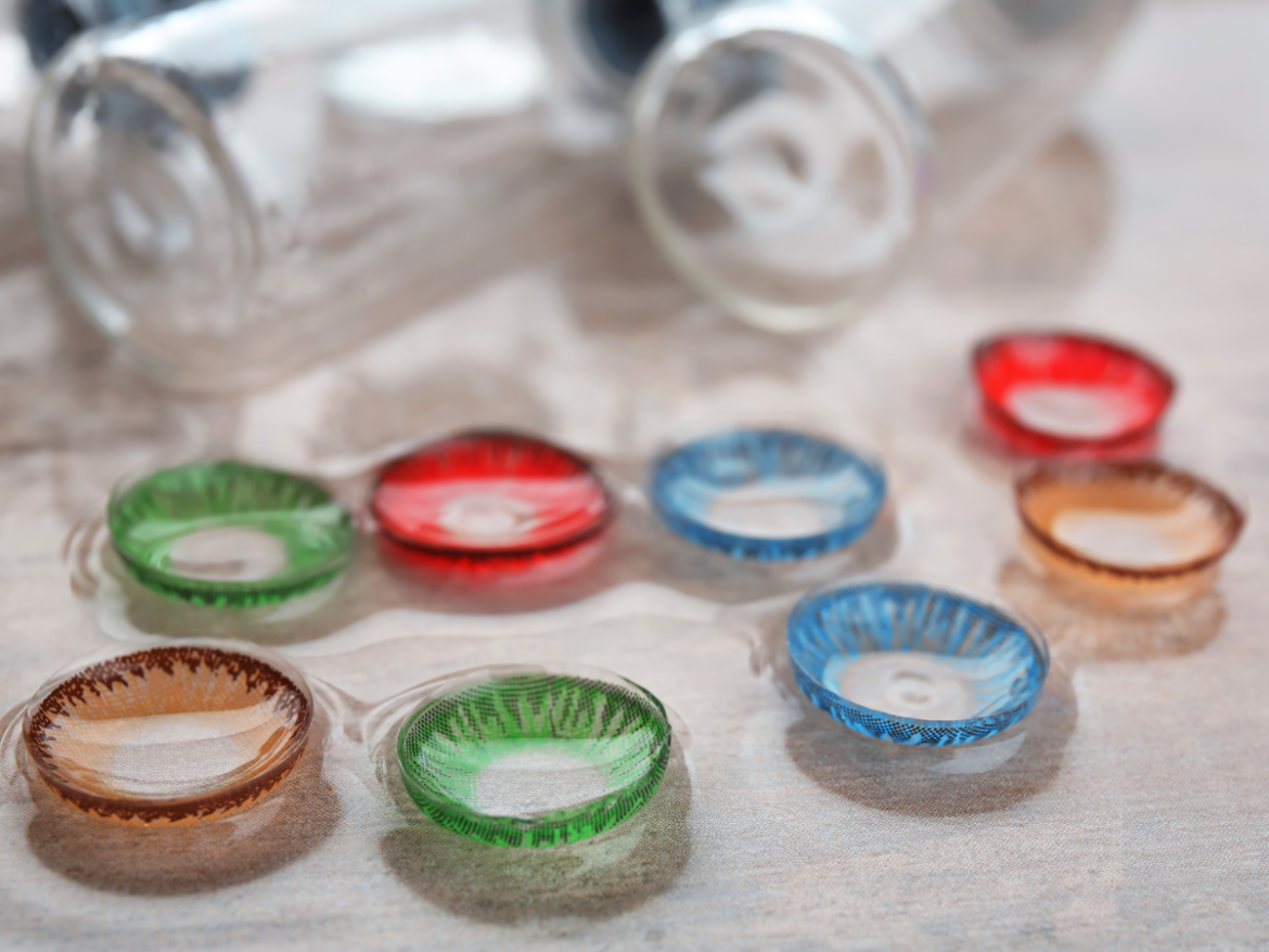 Soft Contact Lenses vs. Hard Contact Lenses: Making the Right Choice