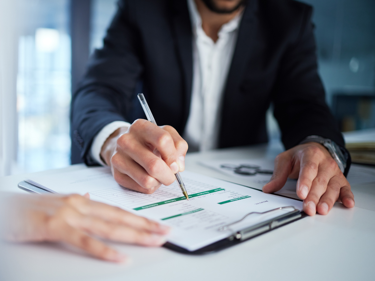 Des perspectives stratégiques dévoilées : un parcours holistique vers la création d’entreprise éclairée