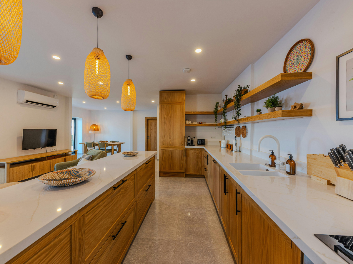 Kitchen cabinet maker in Toronto